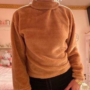 Topshop Teddy Turtleneck Sweater in Brown NWOT